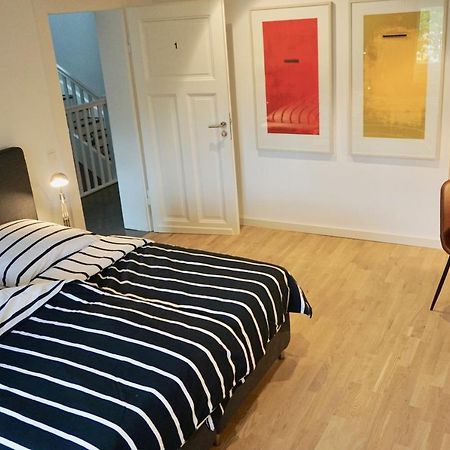 Privatzimmer Schoenfelder Düsseldorf Exteriér fotografie